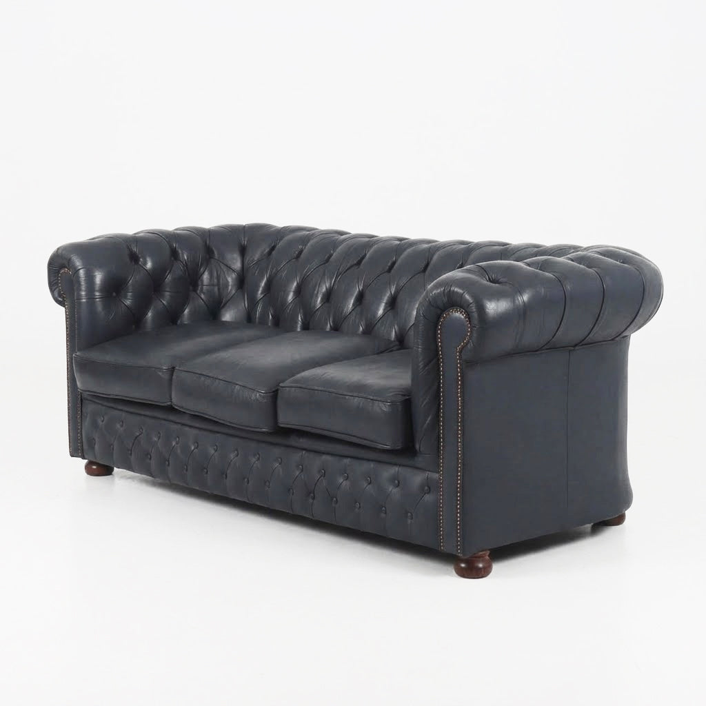 Winchester Chesterfield Sofa
